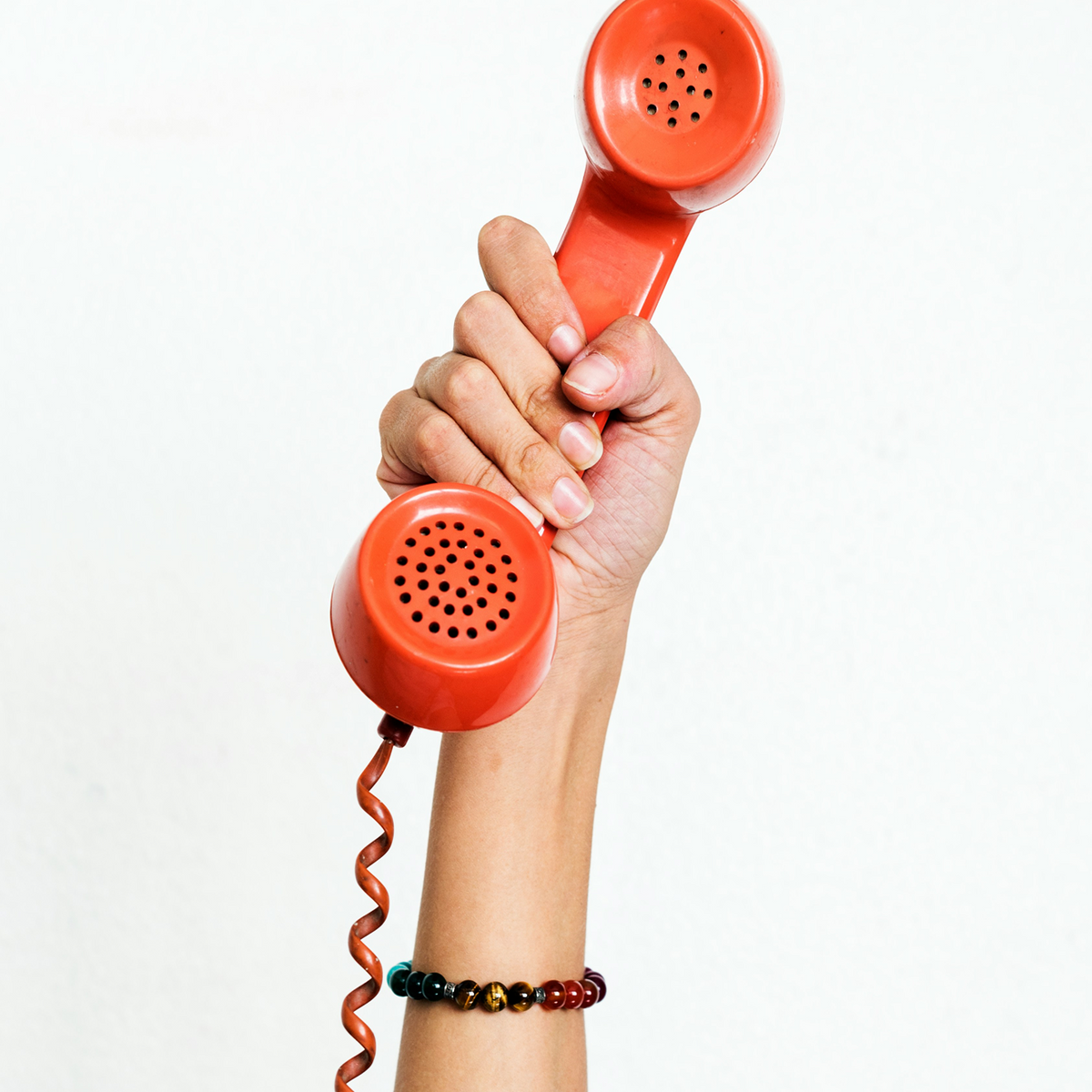 When to Call 911 vs Treat at Home
